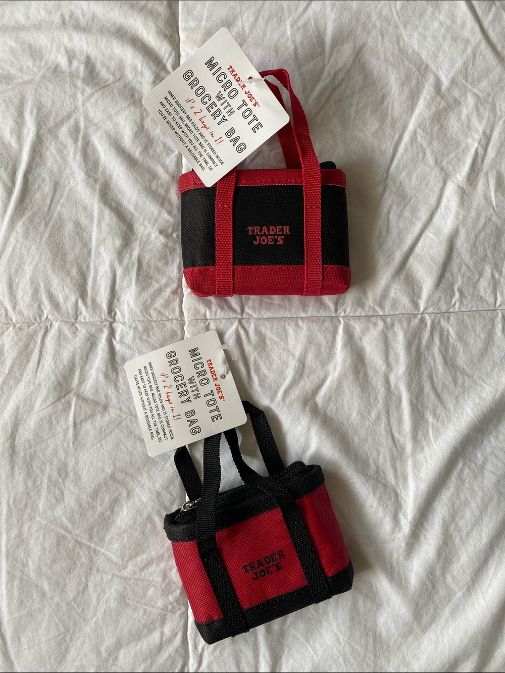 ❤️🖤 NWT Trader Joe’s Micro Tote with Grocery Bag 2 bags in 1 So Cute